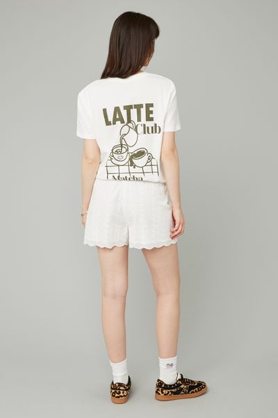 Short broderie anglaise
