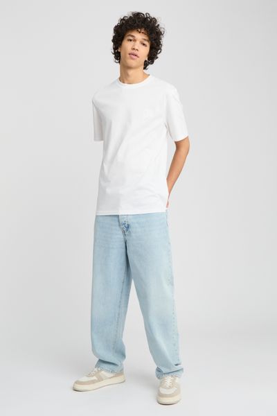 T-shirt brodé