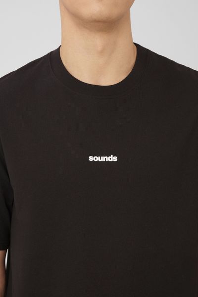 T-shirt imprim&eacute; poitrine