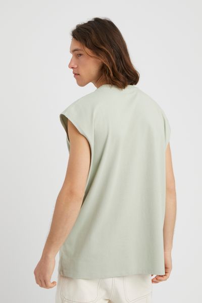 T-shirt sans manches