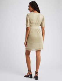 Robe courte brillante