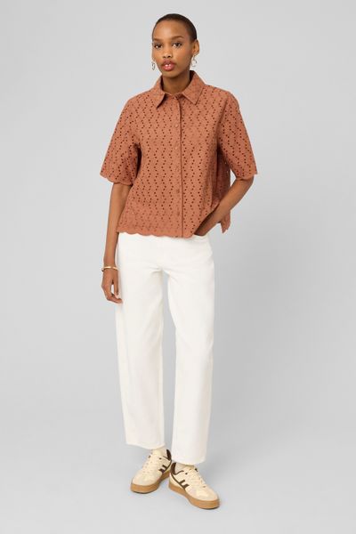 Chemisette en broderie anglaise