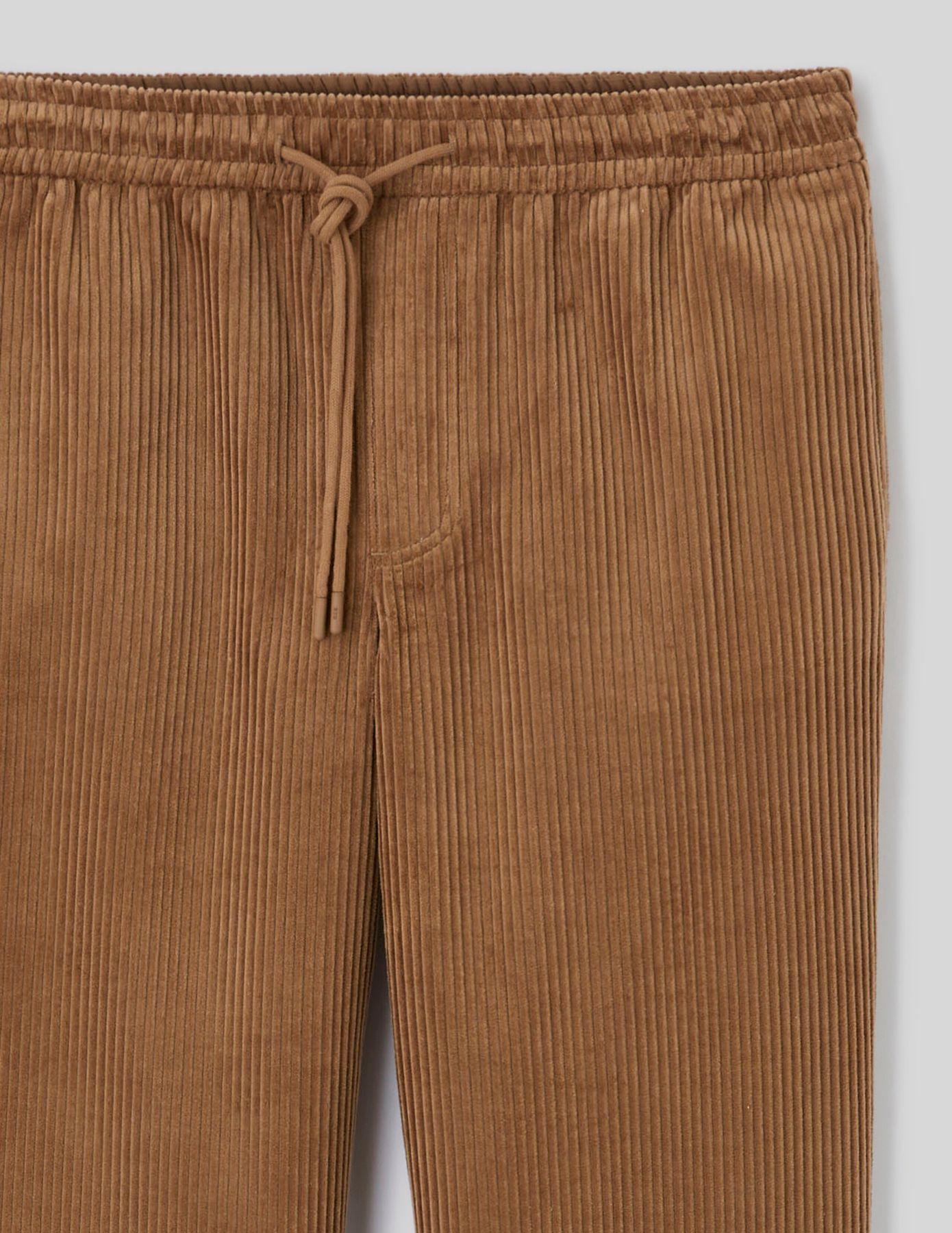 Pantalon velours c&ocirc;tel&eacute;