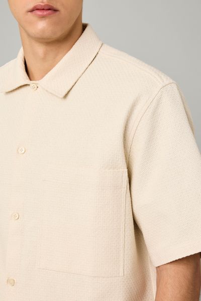 Chemise manches courtes texturée