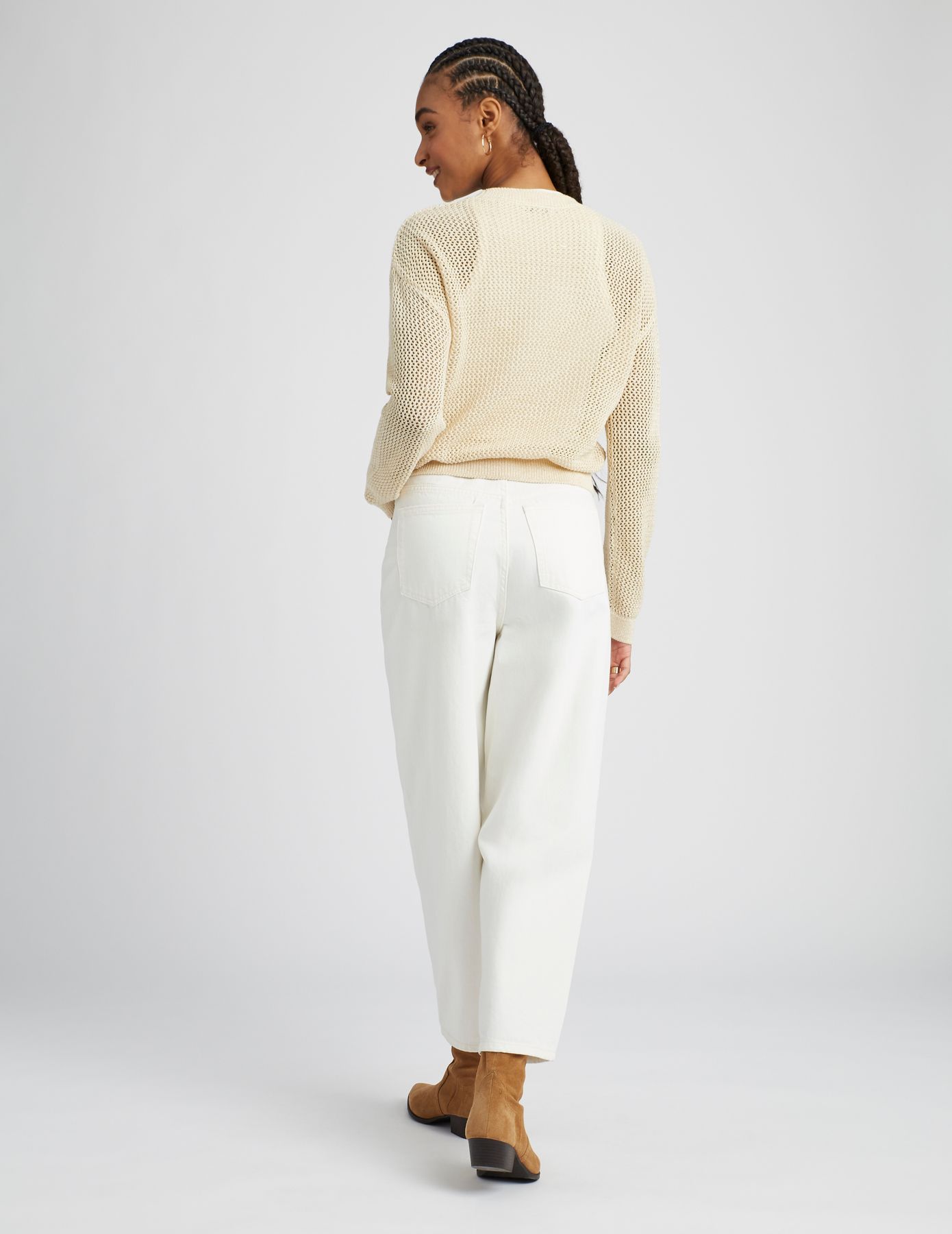 Pull en crochet avec fil paillet&eacute;