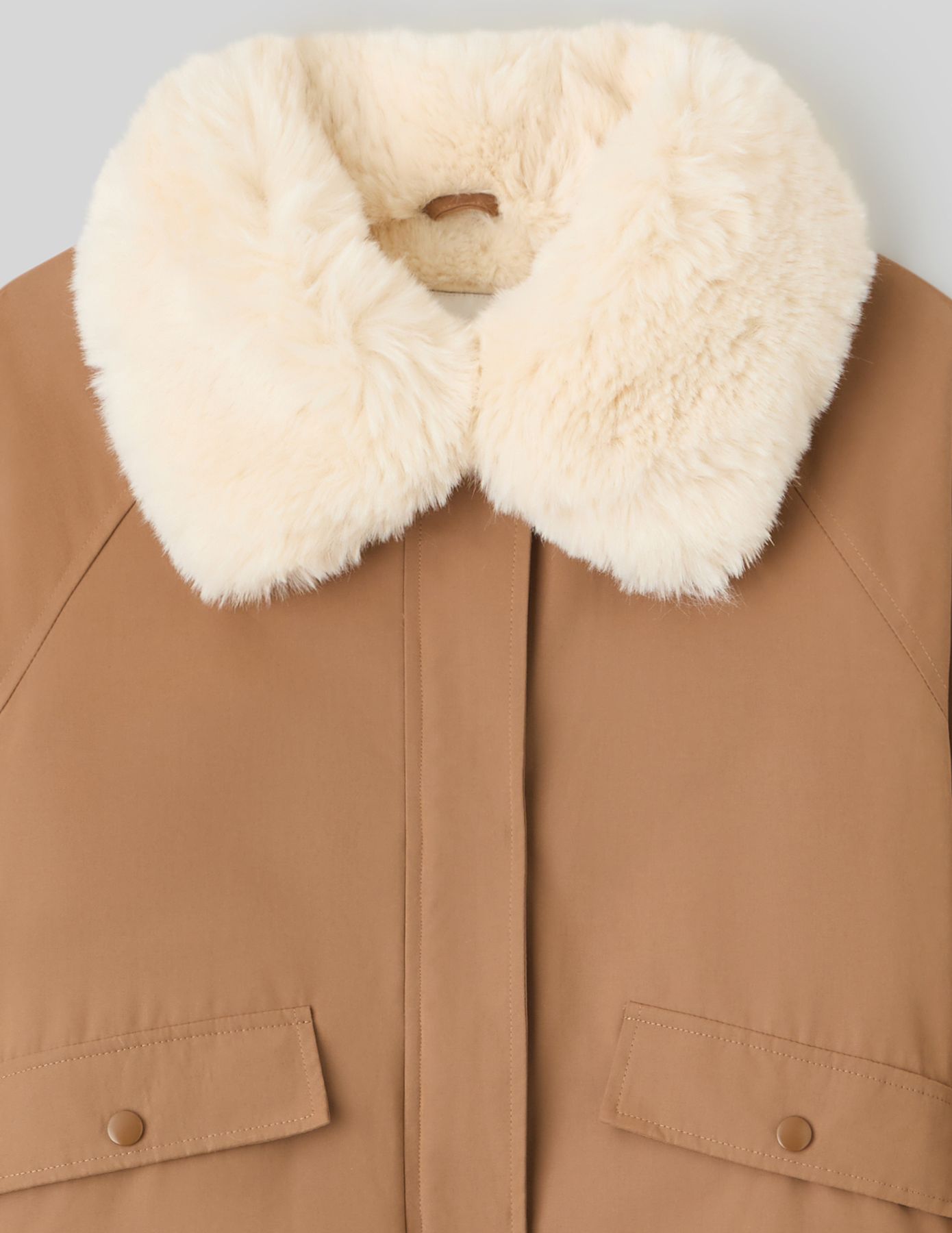 Blouson col matière duveteuse