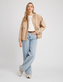 Blouson court à capuche