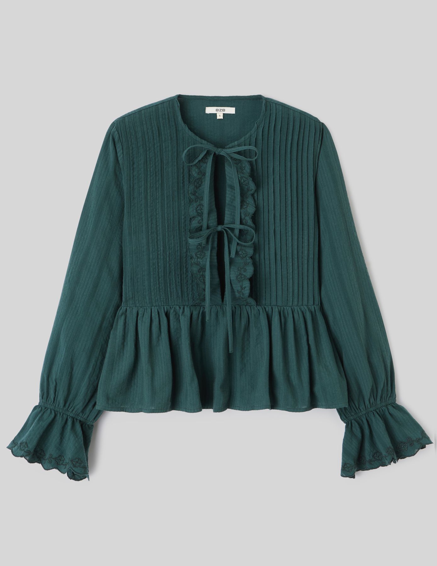 Blouse &agrave; nouer