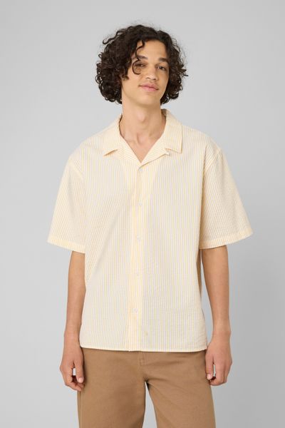Chemise manches courtes ray&eacute;e seersucker