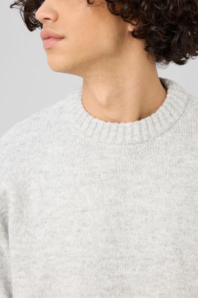 Pull moulin&eacute;