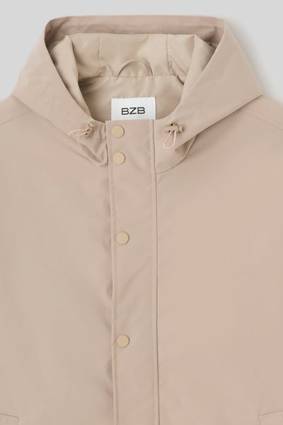 Parka l&eacute;g&egrave;re &agrave; capuche