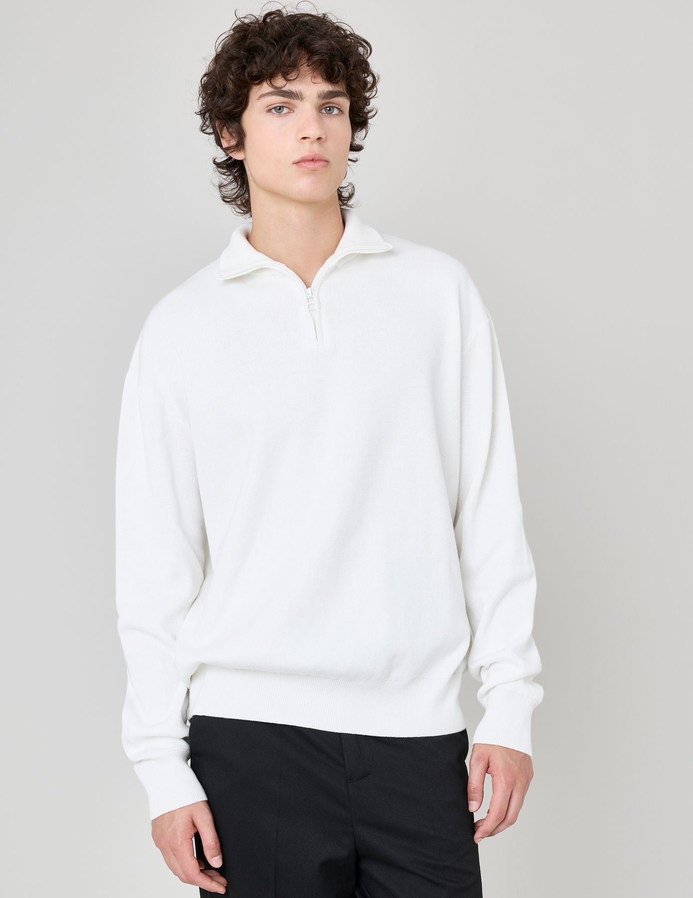 Pull col montant zippé