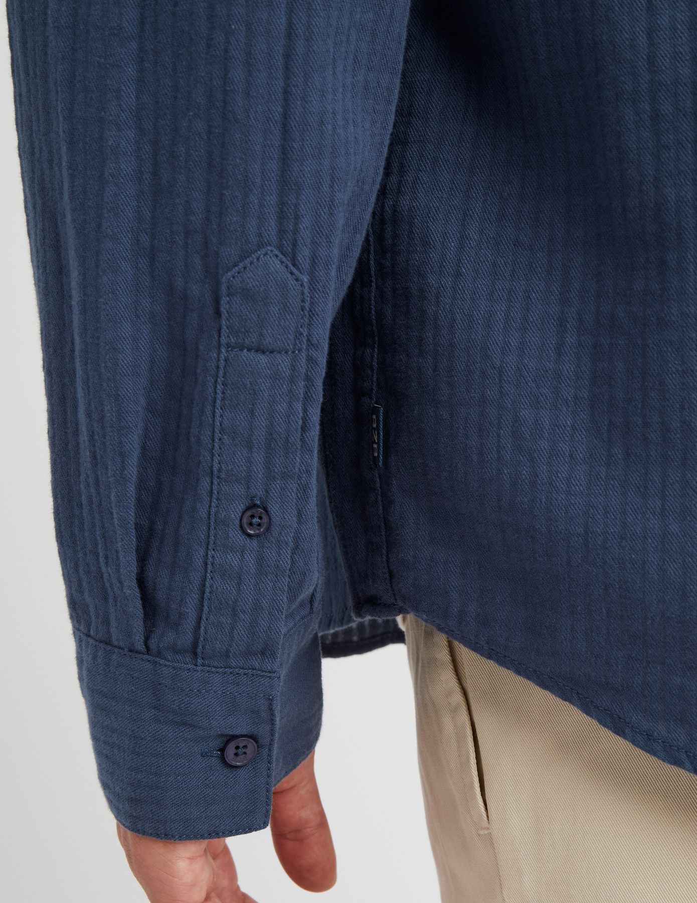 Chemise texturée unie droite