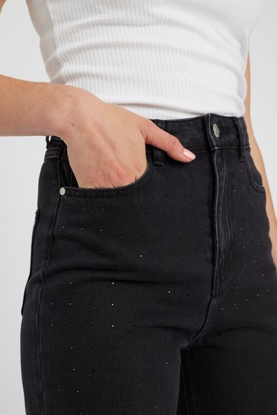 Jean straight &agrave; strass