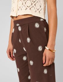 Pantalon brod&eacute;