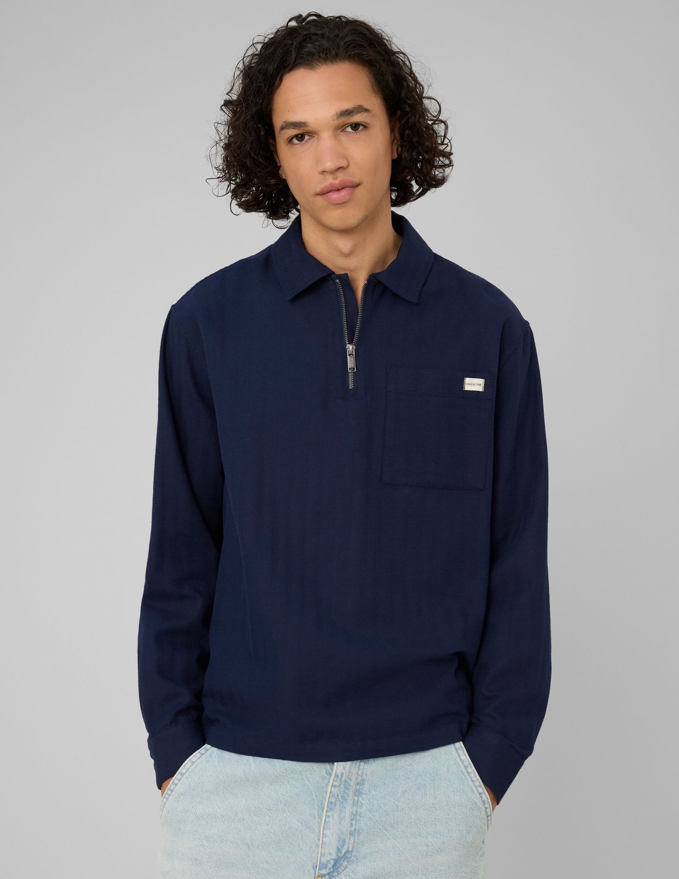 Chemise enfil&eacute;e zipp&eacute;e manches longues