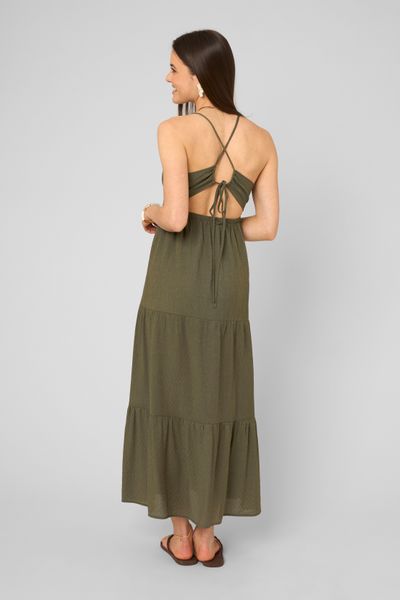 Robe longue &agrave; d&eacute;coupes dans le dos