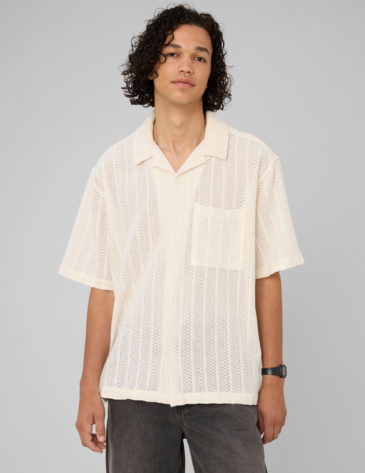 Chemise ajour&eacute;e