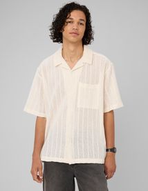 Chemise ajour&eacute;e
