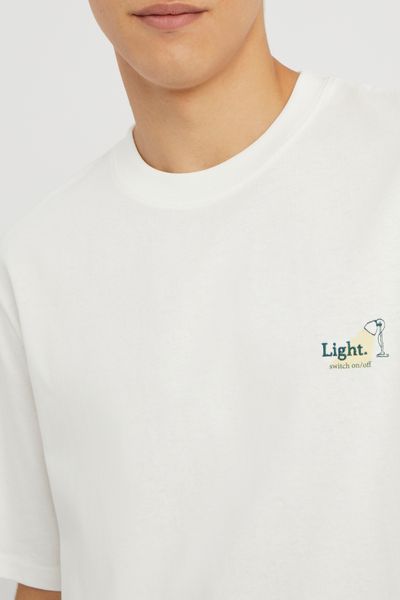 T-shirt broderie poitrine