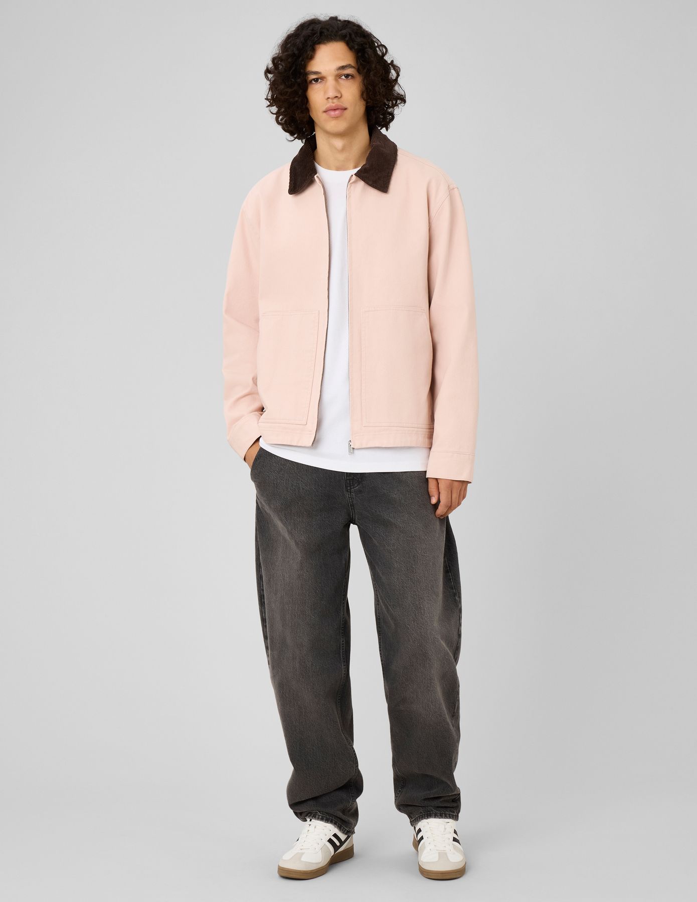 Veste zipp&eacute;e unie col velours