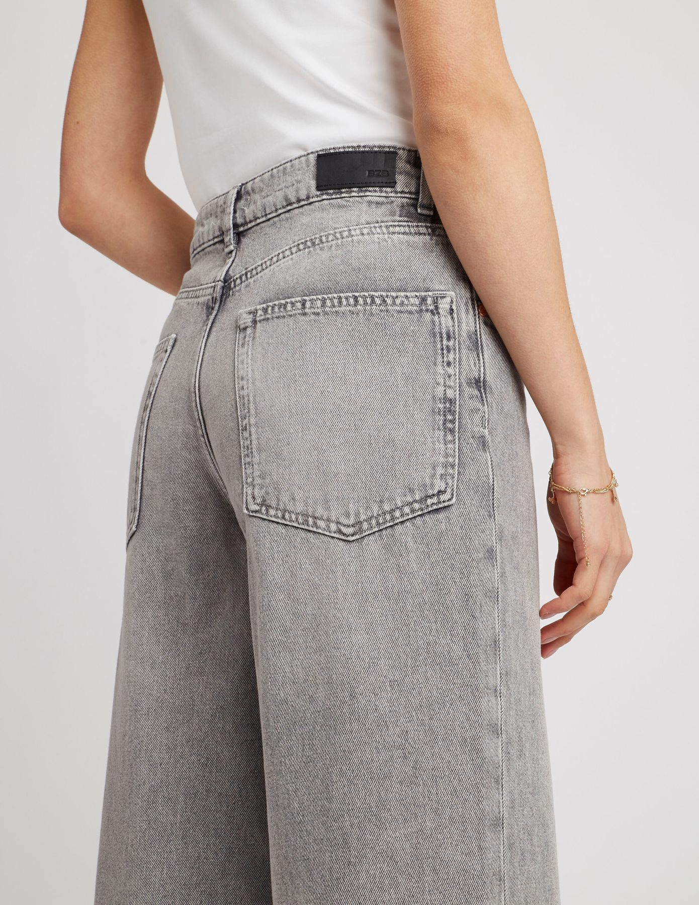 Jean baggy à revers