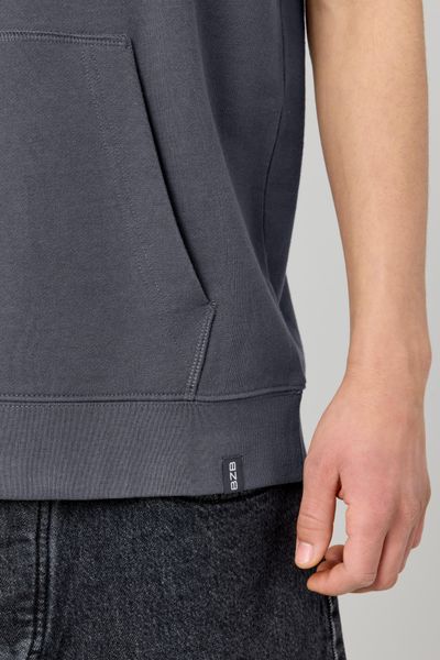 Sweat sans manches à capuche