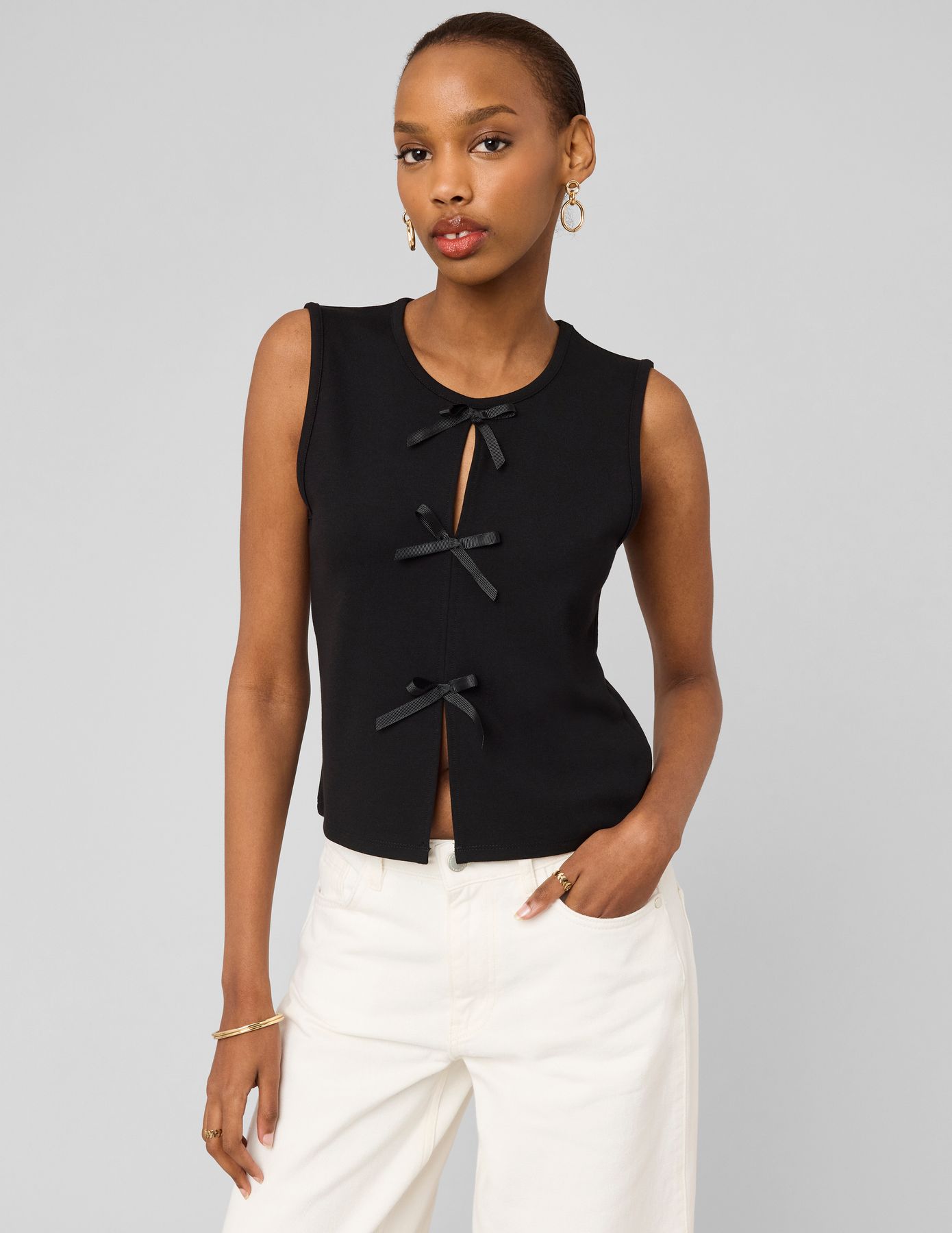 Top sans manches &agrave; n&oelig;uds