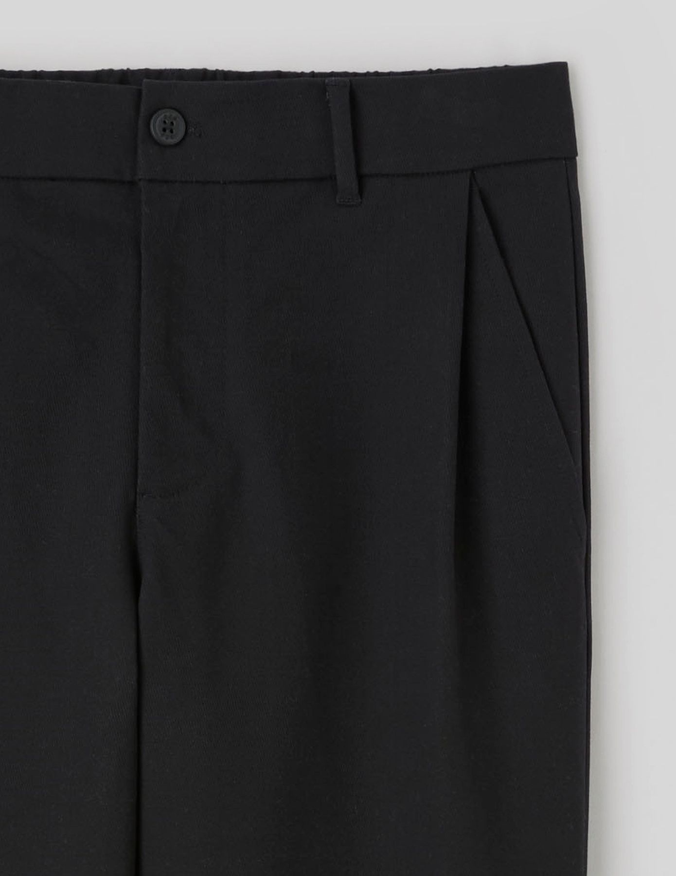 Pantalon chino &agrave; pinces