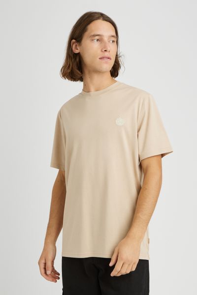 T-shirt brod&eacute;