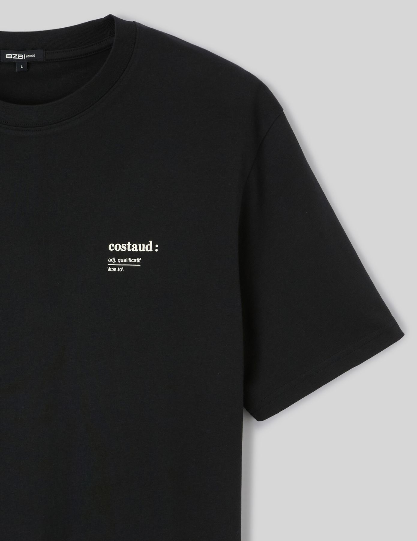 T-shirt broderie poitrine