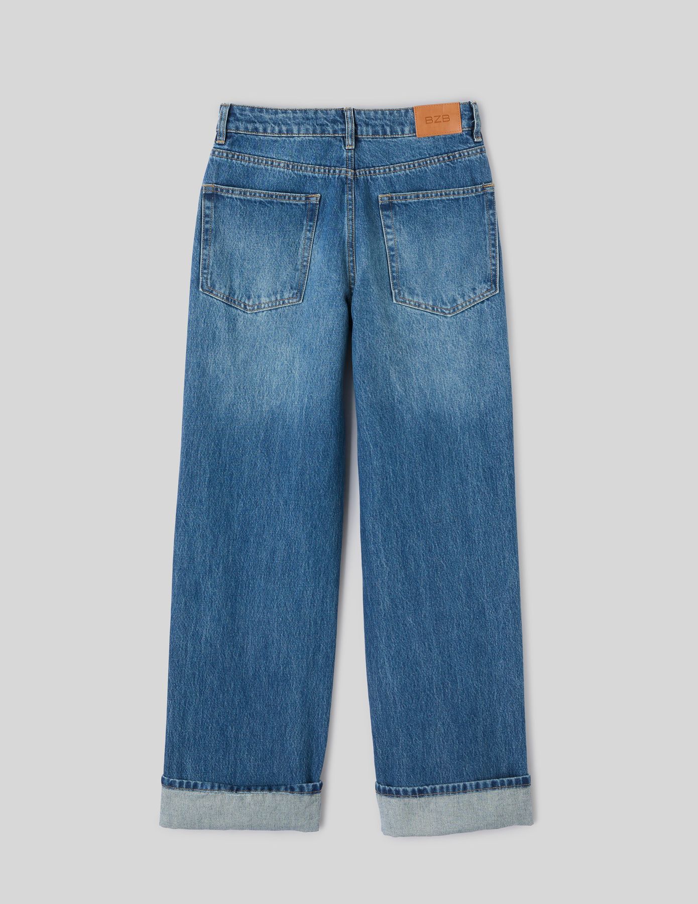 Jean baggy &agrave; revers