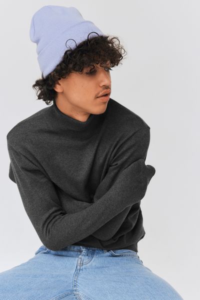 Pull col roul&eacute;