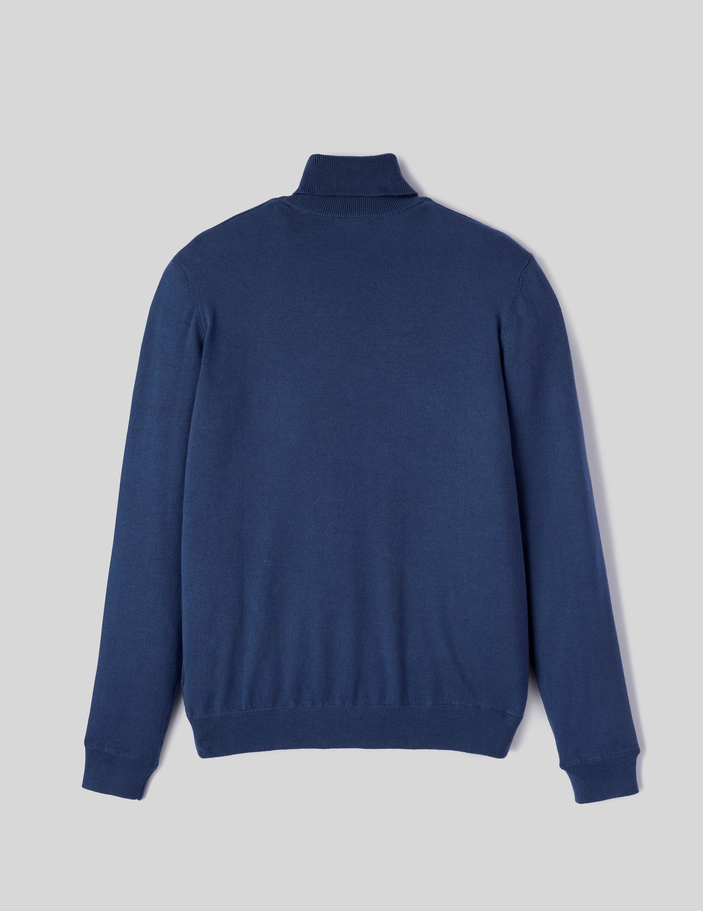 Pull col roul&eacute;