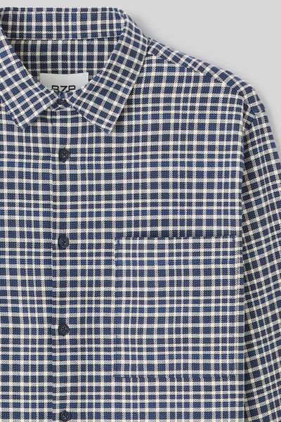 Chemise à carreaux