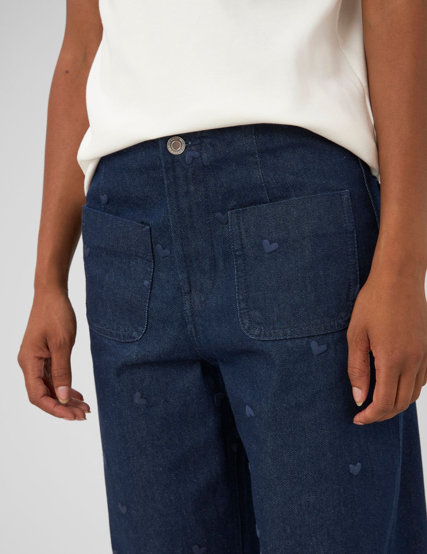 Jean wide leg brod&eacute;