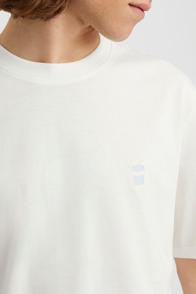 T-shirt lourd d&eacute;lav&eacute; brod&eacute;