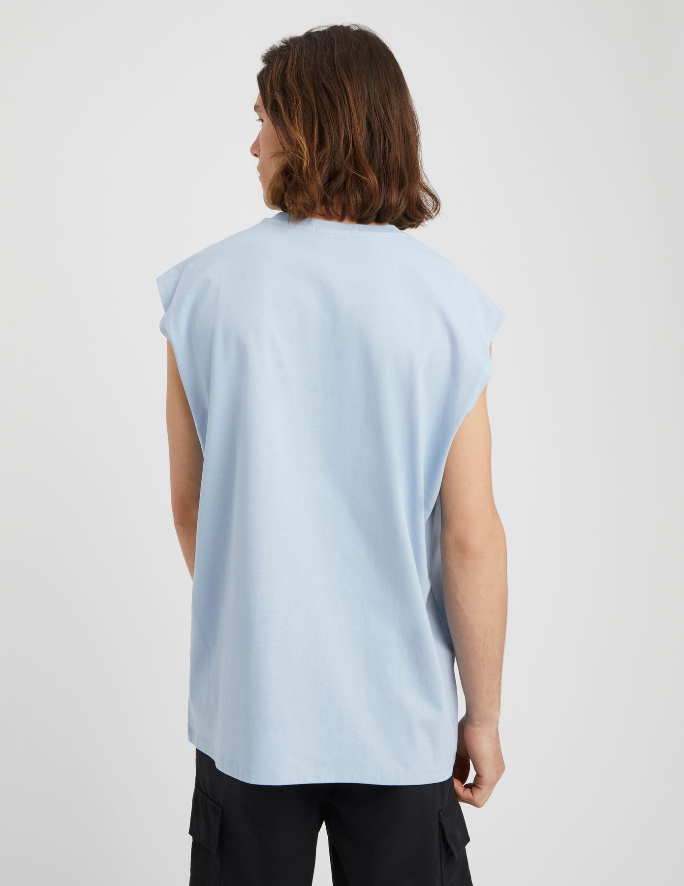 T-shirt sans manches