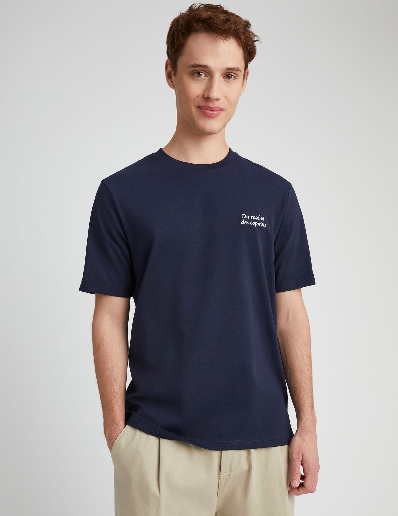 T-shirt broderie poitrine