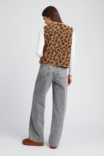 Gilet sans manches l&eacute;opard en sherpa