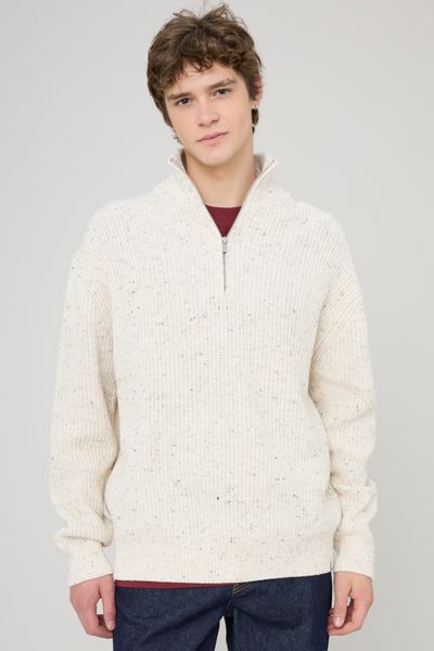 Pull col montant