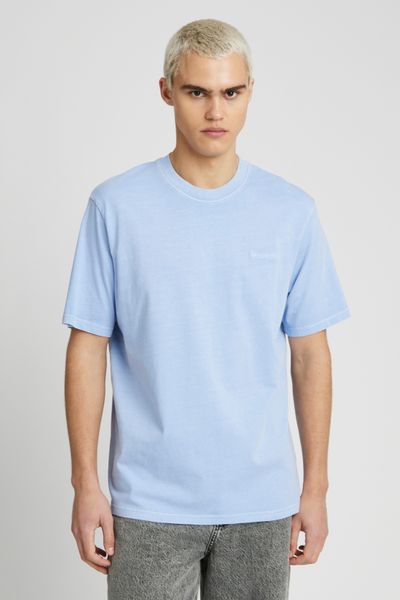 T-shirt broderie poitrine