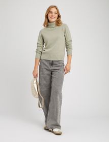 Pull col roulé
