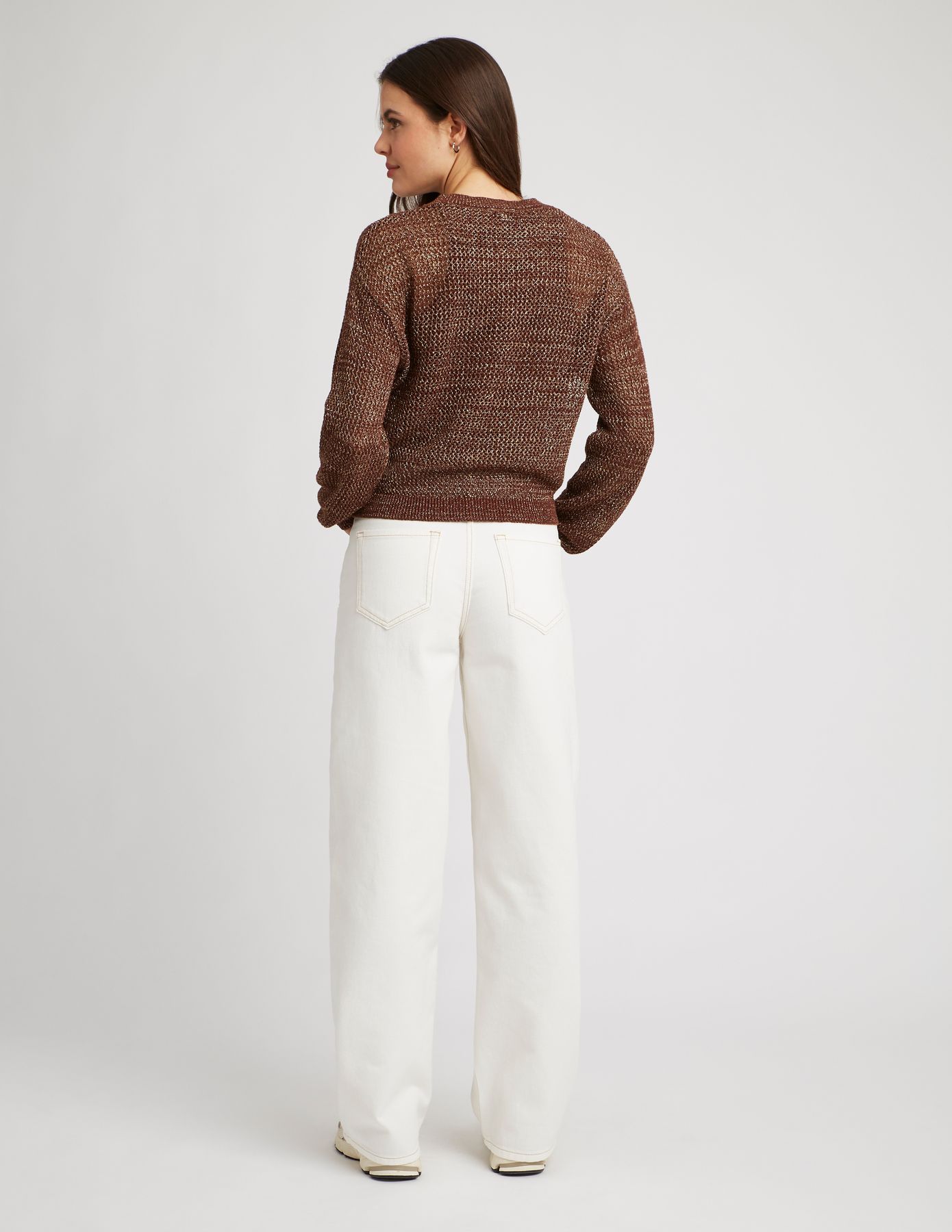 Pull en crochet avec fil pailleté