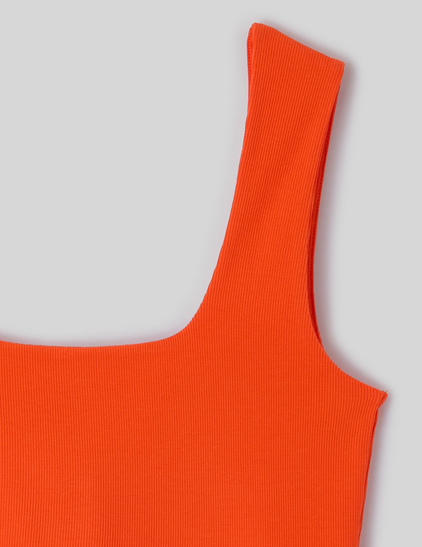 D&eacute;bardeur en maille c&ocirc;tel&eacute;e