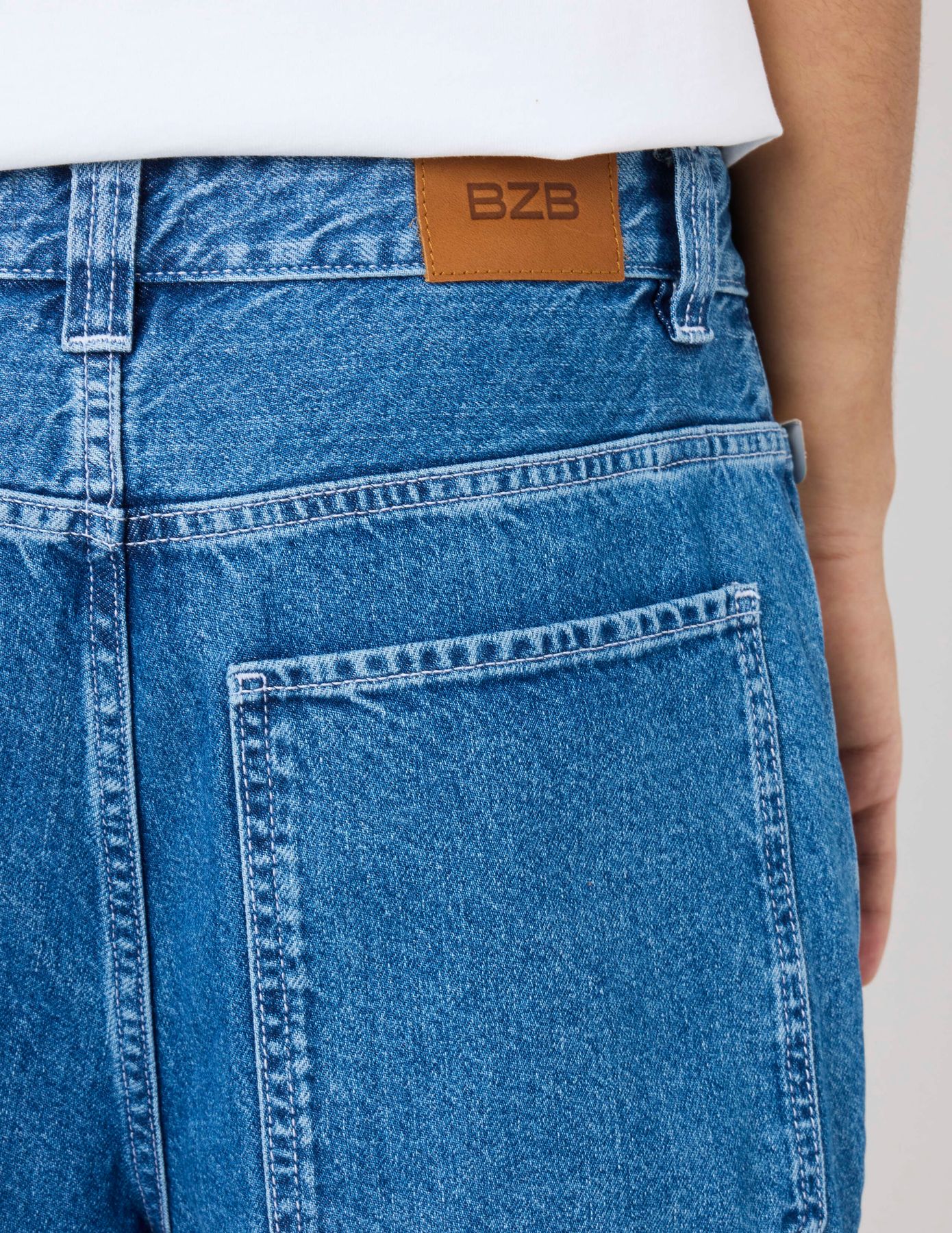 Jean skater stone