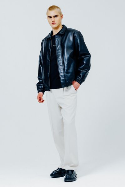 Pantalon urbain  fluide &agrave; plis