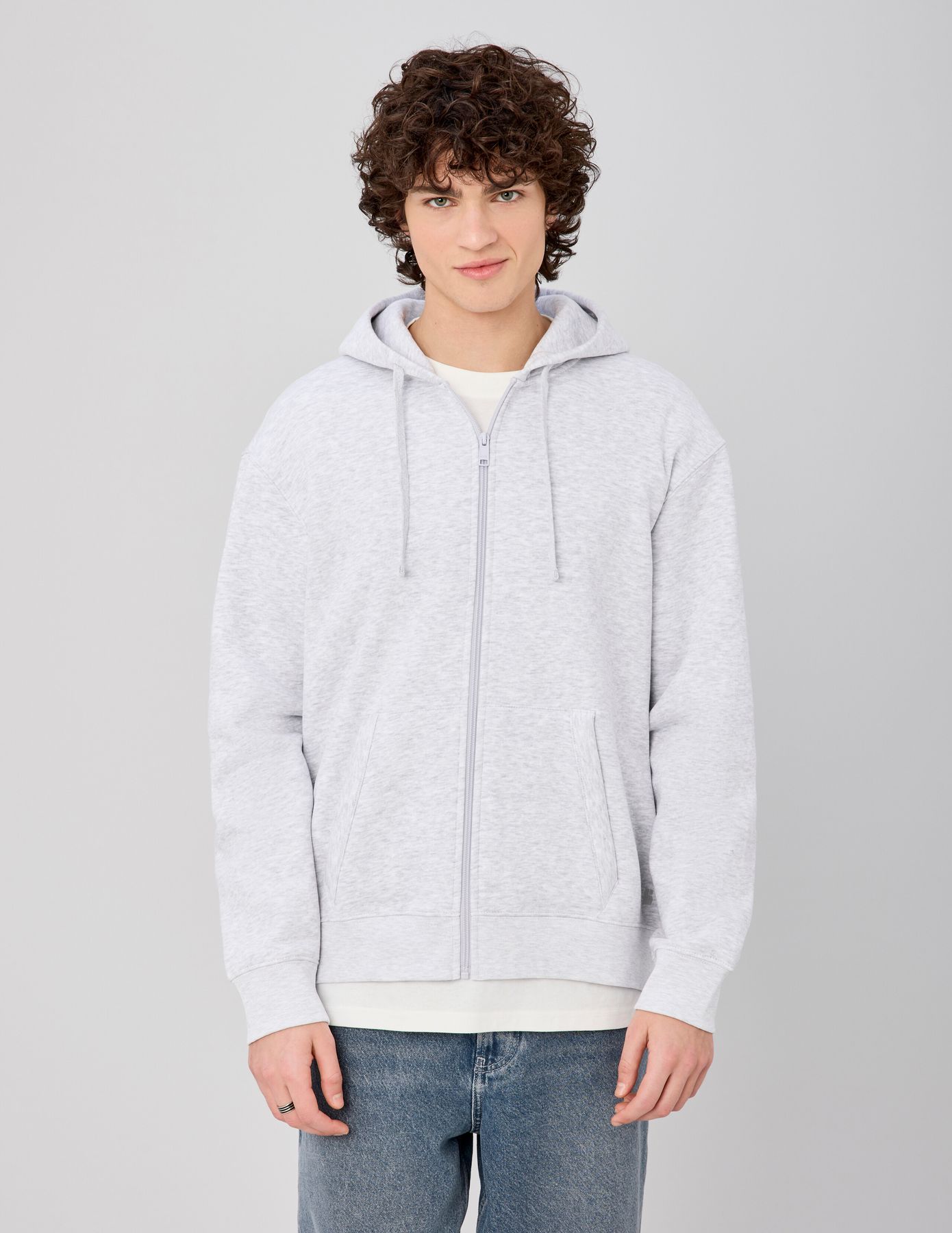 Sweat zipp&eacute; &agrave; capuche